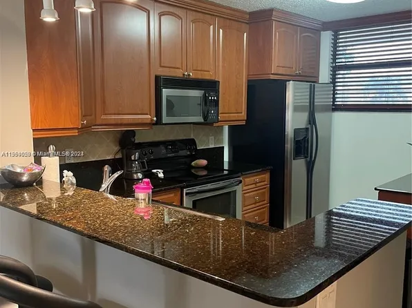 110 Lake Emerald Dr APT 203, Fort Lauderdale, FL 33309