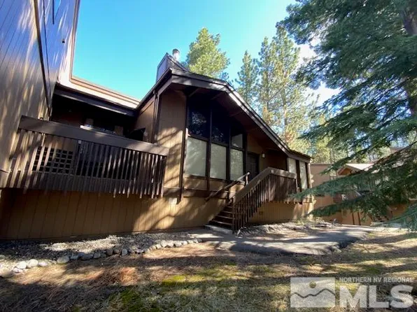 48 Chalet Ct, Stateline, NV 89449