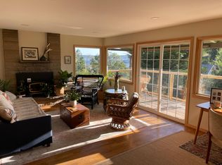 1127 Perry Ave, Bremerton, WA 98310