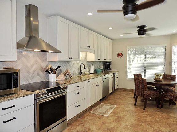 4th image of 140 Gleneagles Dr