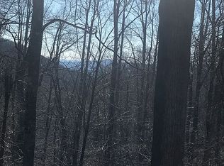 Hiking Hills Rd, Blowing Rock, NC 28605
