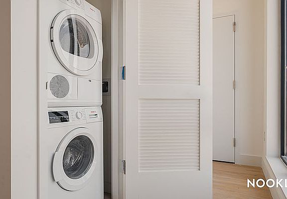 3rd image of 393 Weirfield St #583