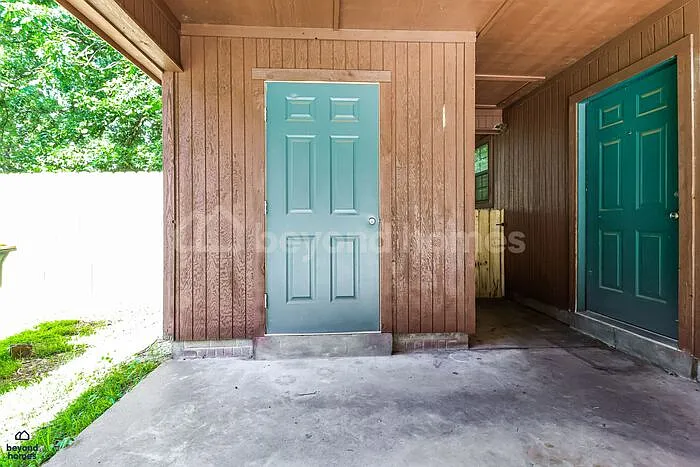 600 Hemphill Rd — Photo 24