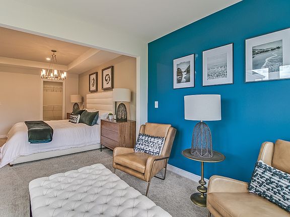 Owner s Sitting Space