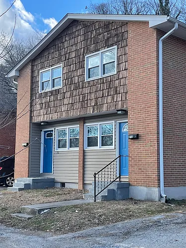 705 Suburban Ave SW Photo 1