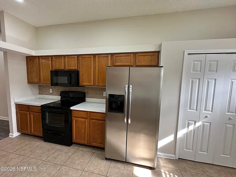 8189 Tessa Ter E — Photo 12