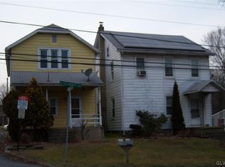 718-714 S Delaware Dr, Mount Bethel, PA 18343