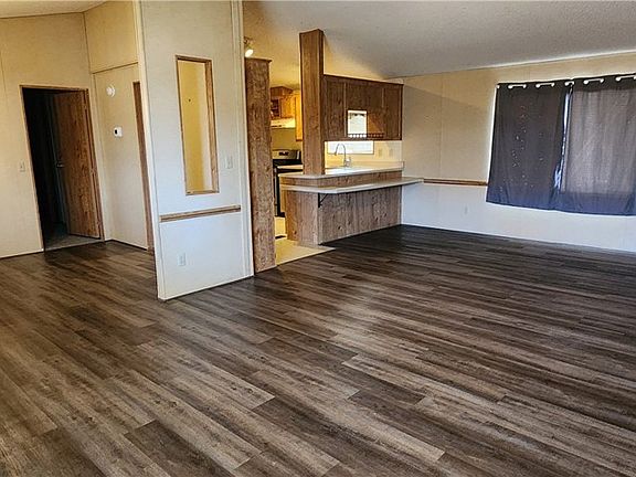 4th image of 3589 Wells Rd Unit 99