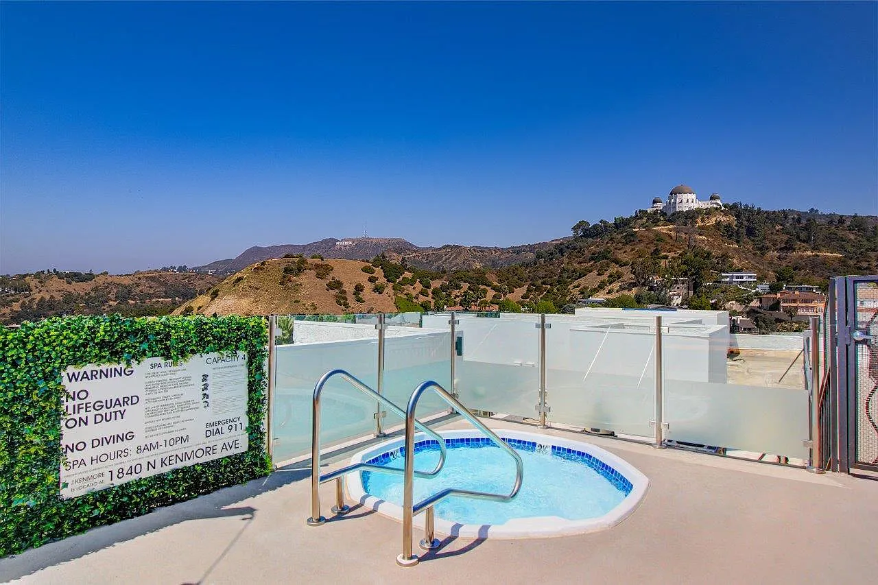 The Kenmore Los Feliz — Photo 3