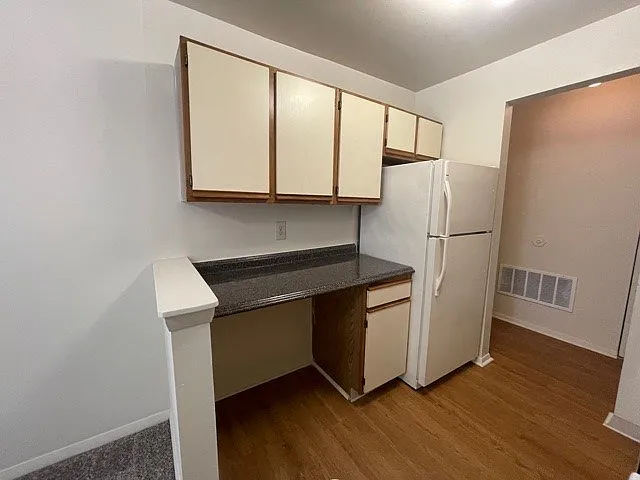 Autumn Ridge Apartments — Photo 133