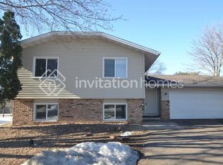 8239 Hampshire Ct N, Brooklyn Park, MN 55445