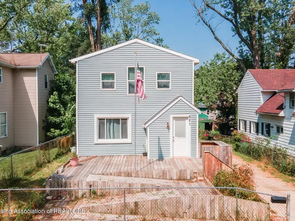 621 Ridgewood Ave, Lansing, MI 48910