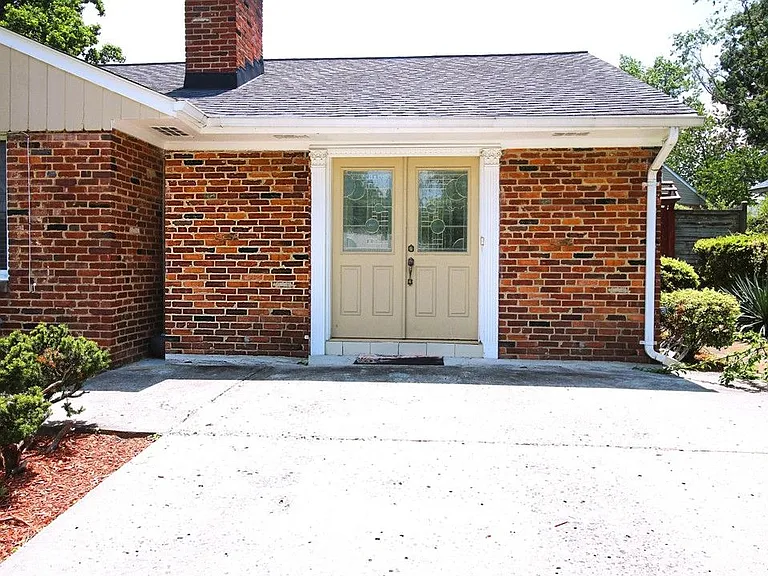 11703 Caplinger Rd #2 — Photo 1