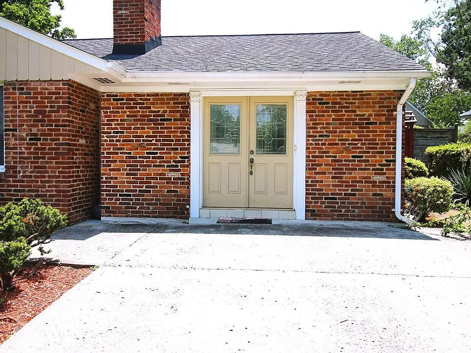 11703 Caplinger Rd #2