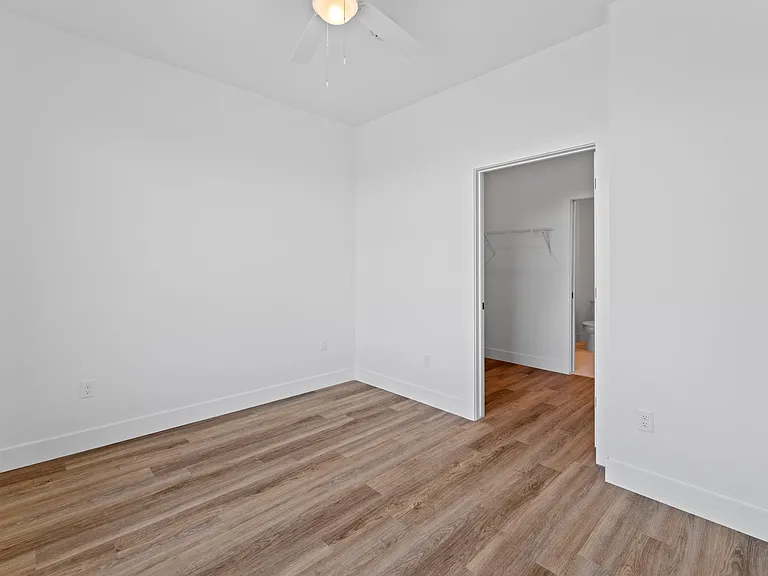 4315 S Congress Ave #323 — Photo 14