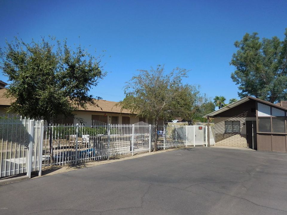 1st image of 2630 W Orangewood Ave