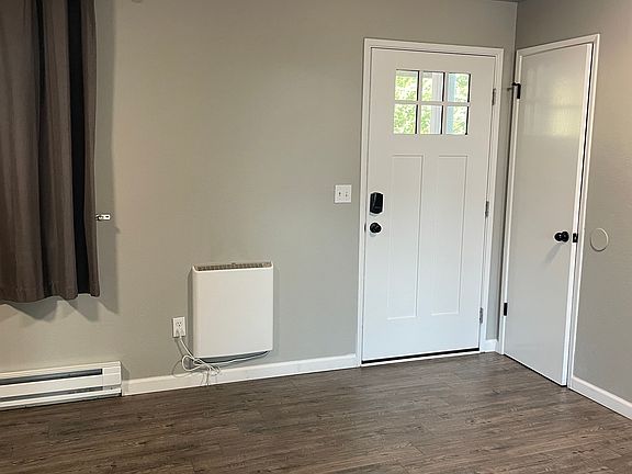 Beautiful Laminate floors throughout home.
