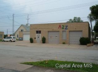 2136 N 16th St, Springfield, IL 62702