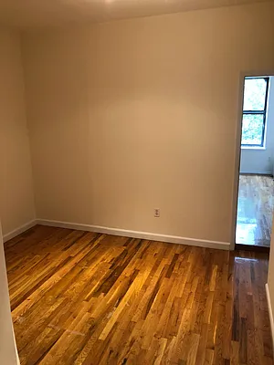 Rented by Eric Goodman Realty Corp | media 11