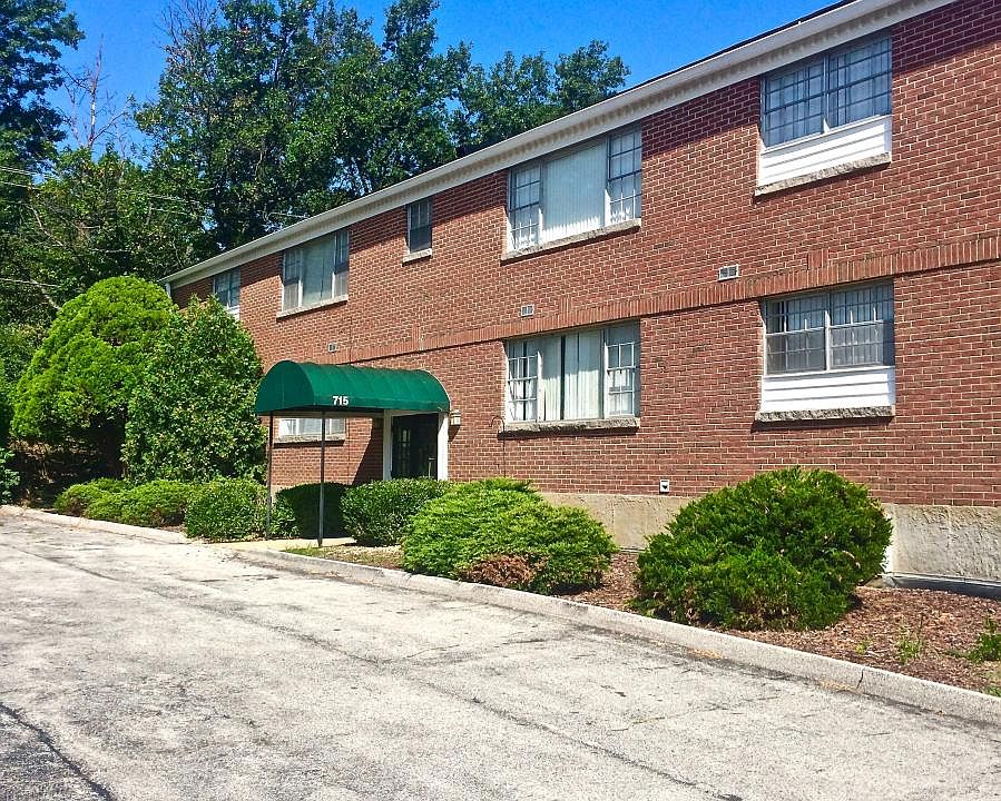 1st image of 727 Lepere Ave APT B