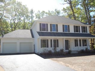 17 Griffin Rd, Hudson, NH 03051