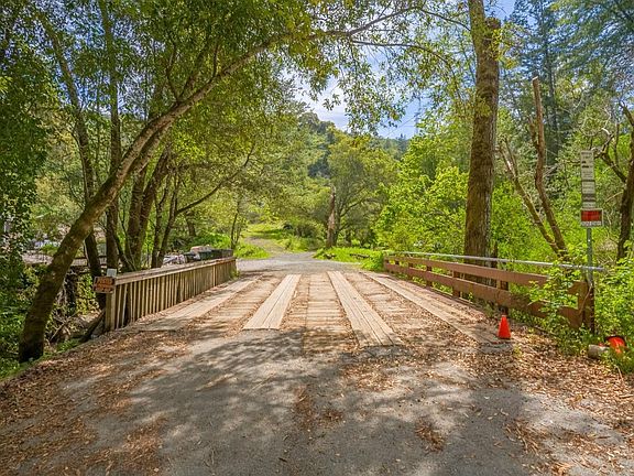 2nd image of 16503 Sanborn Rd