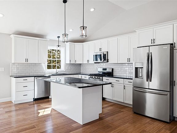 2nd image of LOT 1 Pico Cir