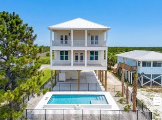 417 E 2nd Ave, Gulf Shores, AL 36542