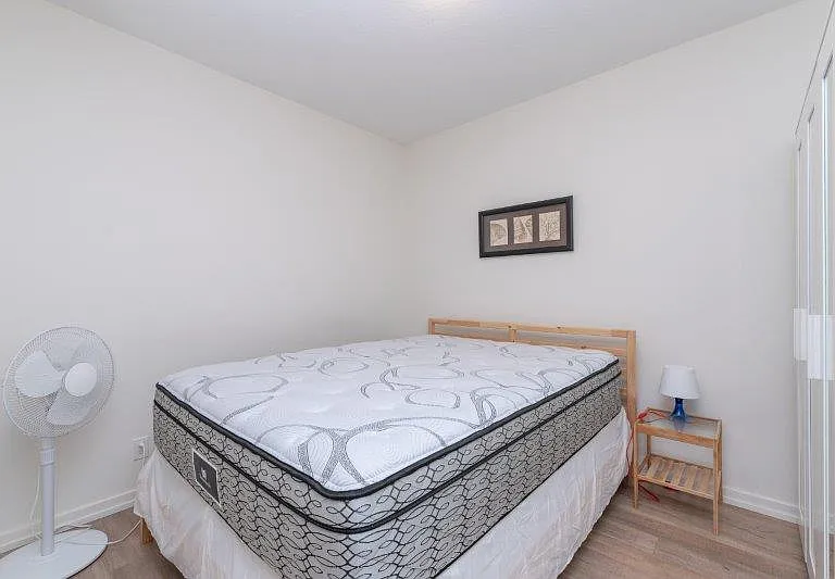 450 8th Ave SE #308 — Photo 10