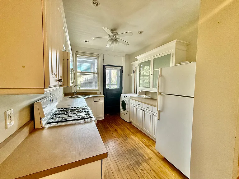 4149 N Sheridan Rd #3 — Photo 14