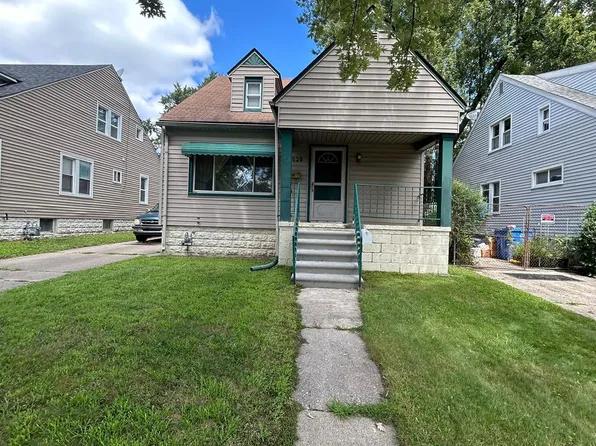 25620 Powers Ave, Dearborn Heights, MI 48125