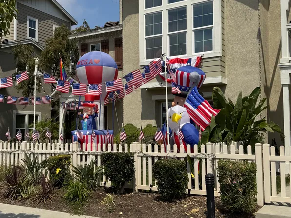 3111 N Oxnard Blvd #B, Oxnard, CA 93036