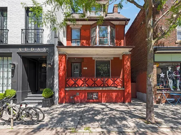 1000 Dundas St W, Toronto, ON M6J 1W6