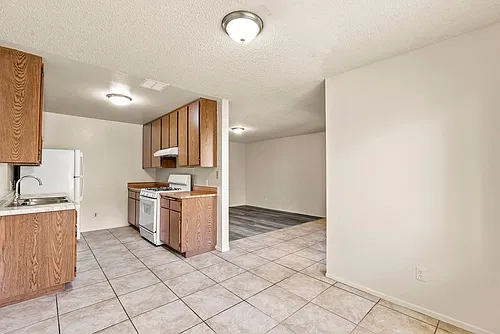 Floor plan 106