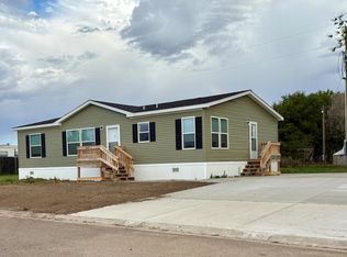 1528 46th St W, Williston, ND 58801