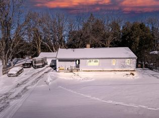 3475 Brogade, Askov, MN 55704