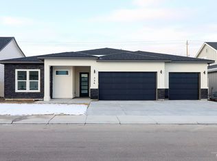 734 W Contender Dr, Meridian, ID 83642