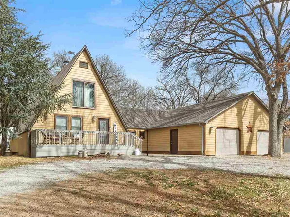 54 Pike Ln, Ponca City, OK 74604