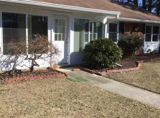 647B Plymouth Dr, Lakewood, NJ 08701