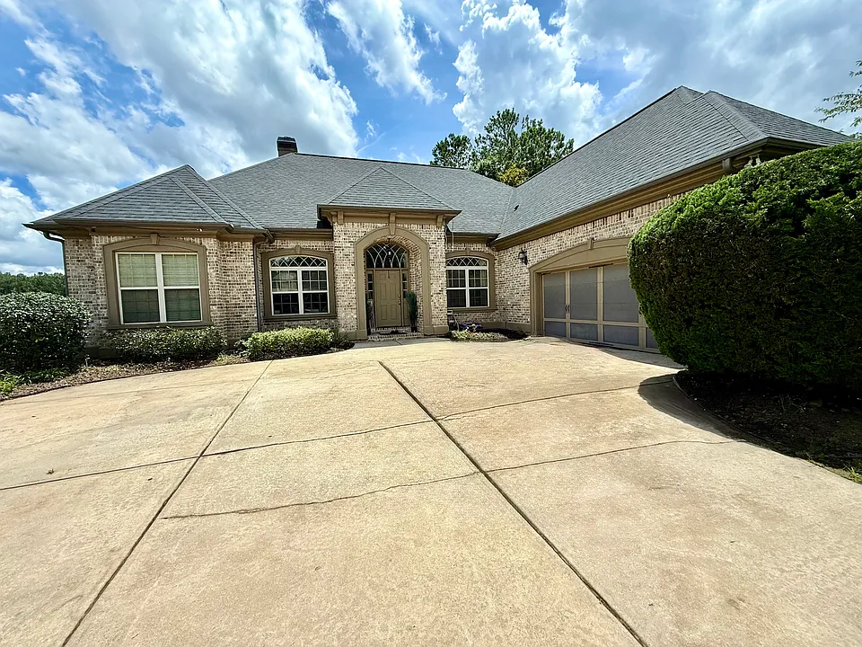6409 Caledon Ct