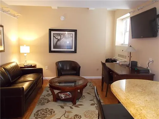 Sold by Empire State Properties | media 4