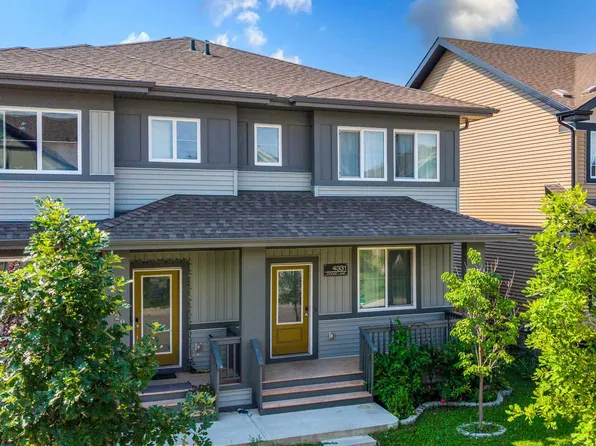4331 Cooke Ln SW, Edmonton, AB T6W 4M7
