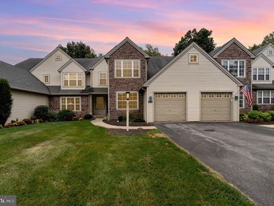 117 Hawk Valley Ln, Denver, PA, 17517