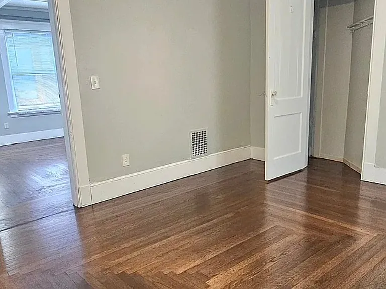 381 Norton St #2 — Photo 13