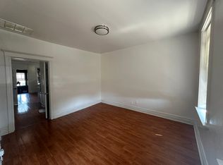 906 W 35th Pl #1F, Chicago, IL 60609