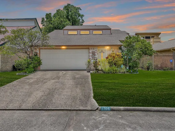 1706 Bodart Ct, Houston, TX 77090