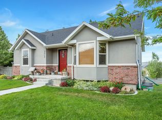 3517 E Golden Eagle Rd, Eagle Mountain, UT 84005