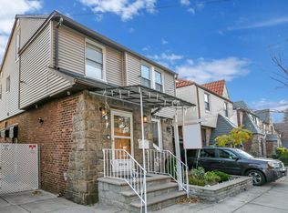 6036 60th Rd, Maspeth, NY 11378