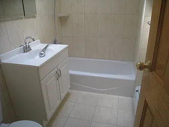 Rented by Alexiou Realty