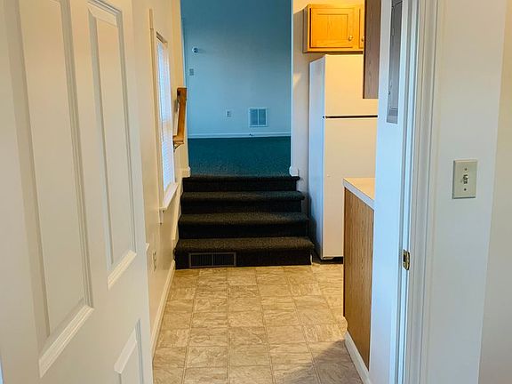 5th image of 547-549 State St #2